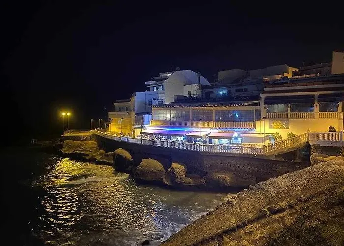 Atico Con Vistas Al Mar. *