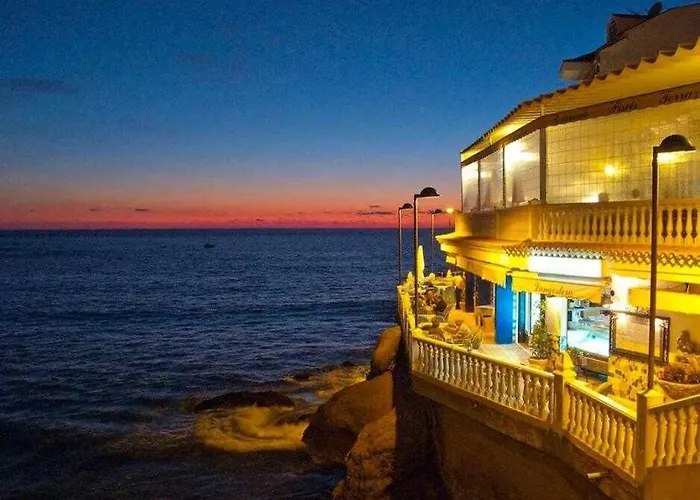 Апартаменты Atico Con Vistas Al Mar En El Centro De La Caleta *
